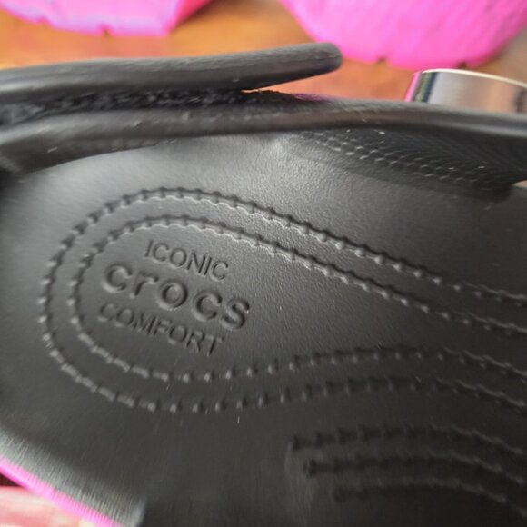 Crocs x Hello Kitty Platform Stomp Sandals Womens 9 Mens 7 Melody Kuromi Black - Picture 12 of 15